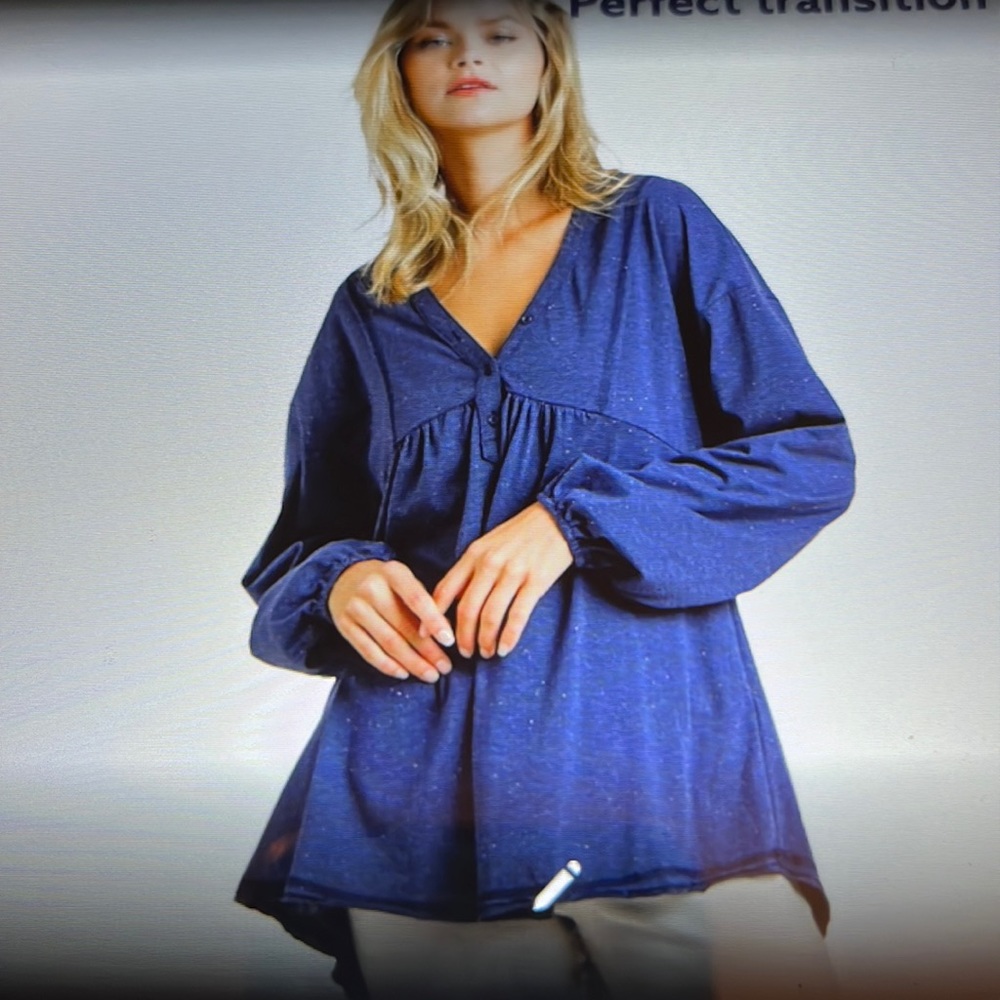 Umgee navy top